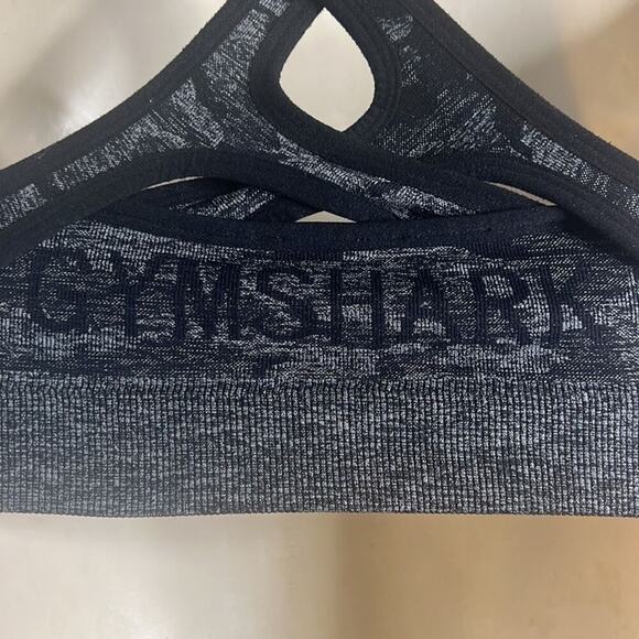 GYMSHARK‎ SPORTS ATHLETIC TOP SIZE XS - Picture 3 of 3